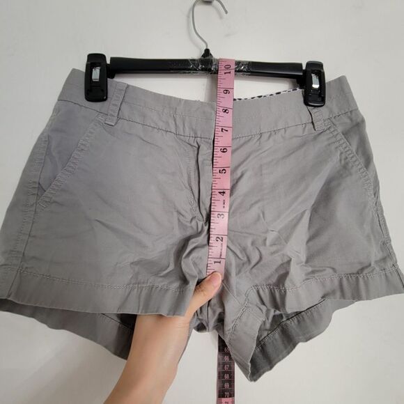 J. Crew Chino 100% Cotton Broken-In Gray Shorts - Picture 5 of 9